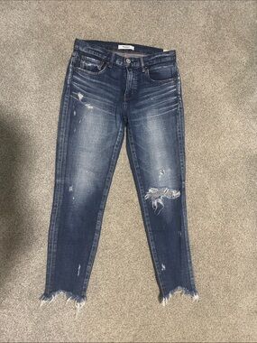 Moussy Medium Blue Distressed Cropped Ankle Jeans